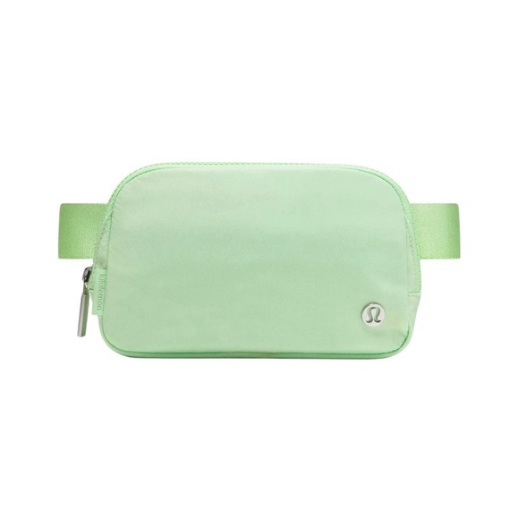 lululemon athletica Handbags - New Lululemon Everywhere Belt Bag 1L Crossbody‎ Waist Fanny Pack Zipper